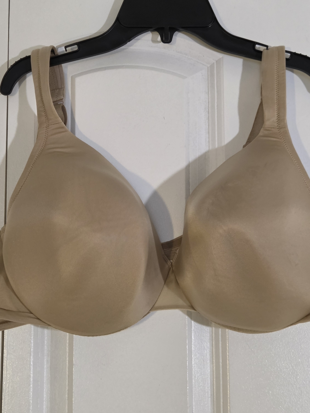 Cacique Bra Size 44C Satin Full Coverage Light Beige Underwire Smooth Back